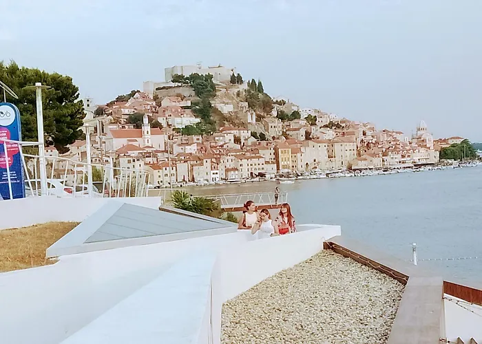 Marin 아파트 시베니크